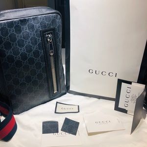 Gucci Crossbody bag